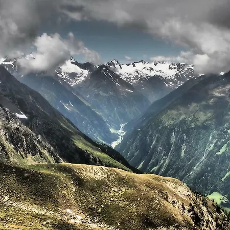 Stubai Lägenhet *